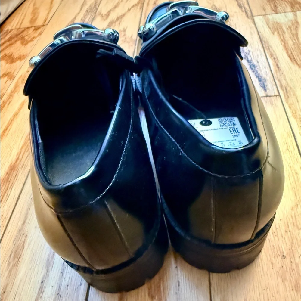 NWT Zara Women’s size 10 Lug Sole Black Loafers with Metallic Detailing - Picture 5 of 6